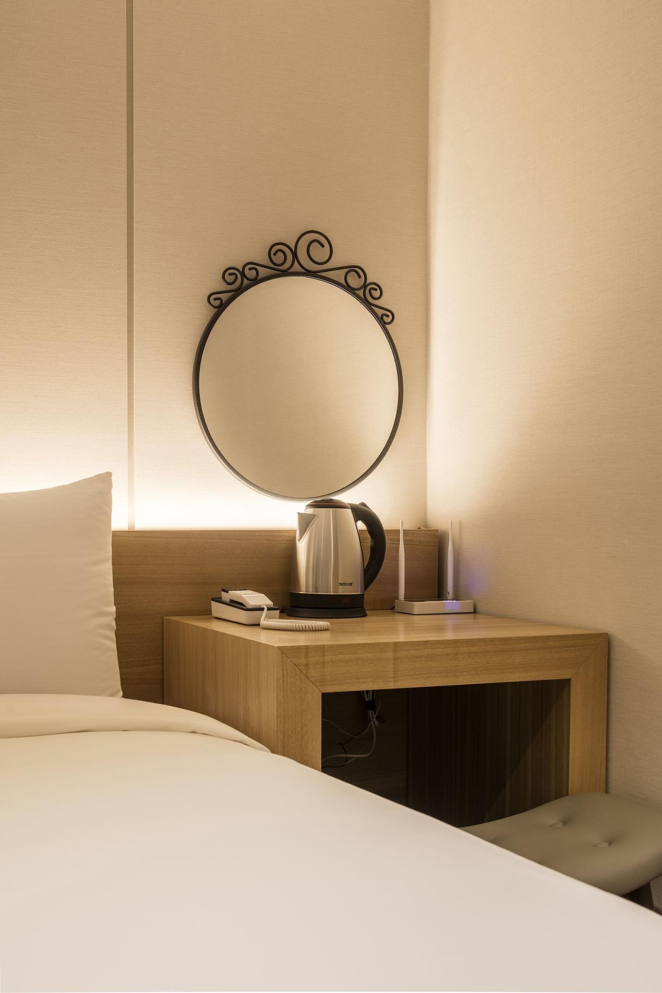 The First Stay Hotel Seoul Exterior photo